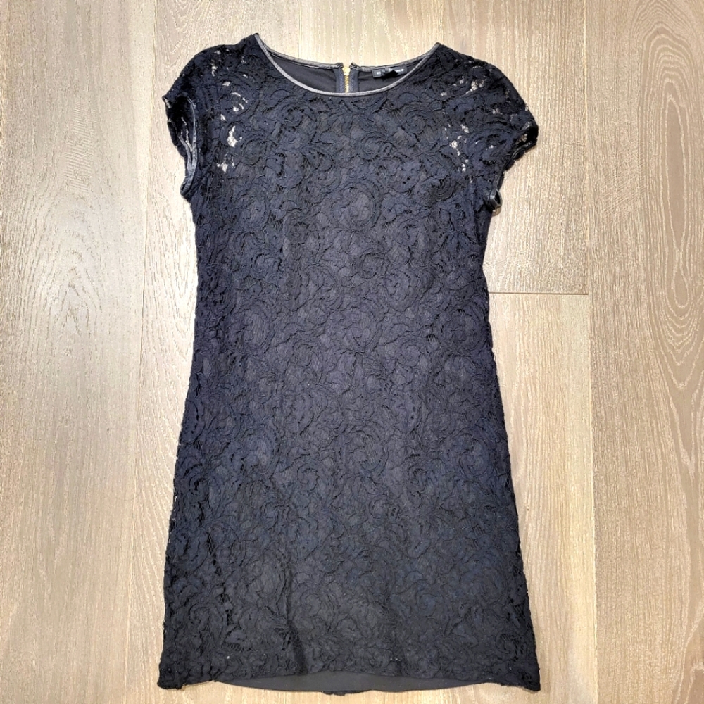 Club Monaco Lace Lamb leather Size 4 Dress